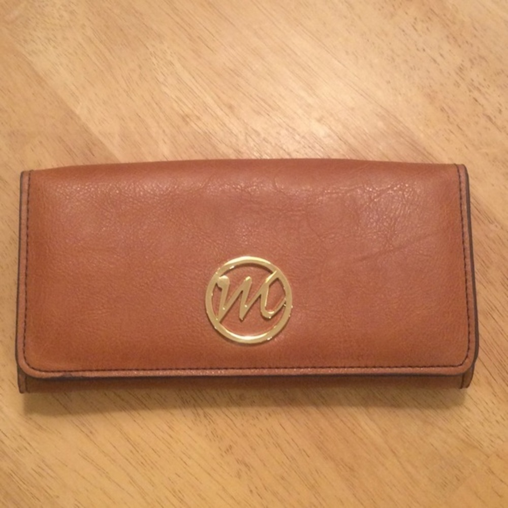 NWOT Faux Leather Wallet